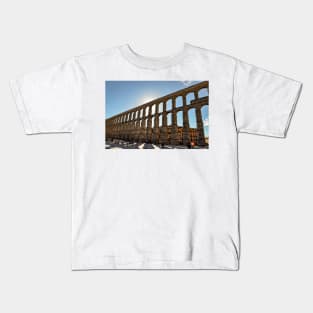 Aqueduct of Segovia Kids T-Shirt
